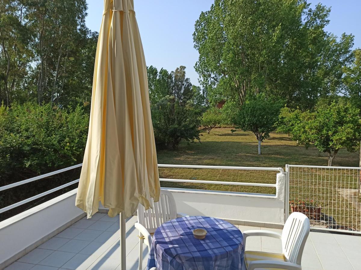 Beach House Into The Green! Preveza Exterior photo